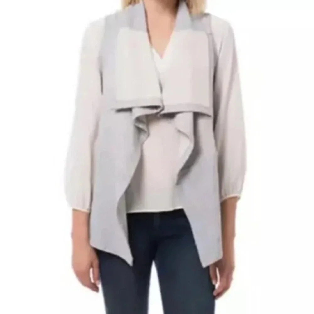 Flyaway casual cardi vest
